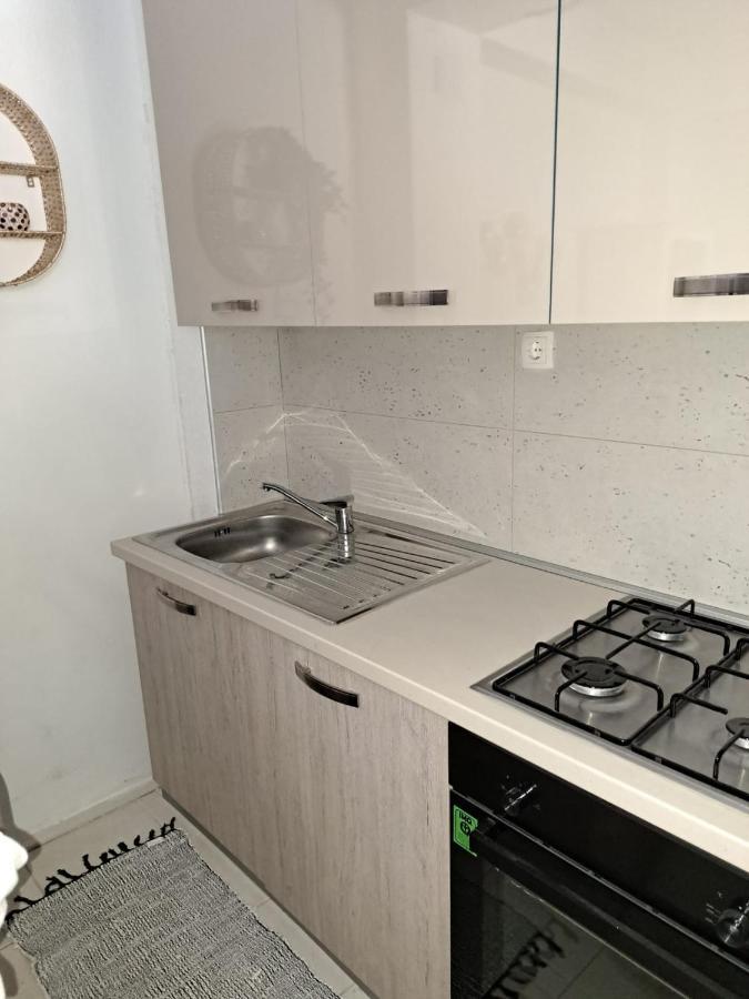 Near Beach Studio Kastela Exterior photo