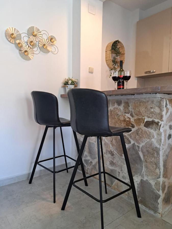 Near Beach Studio Kastela Exterior photo