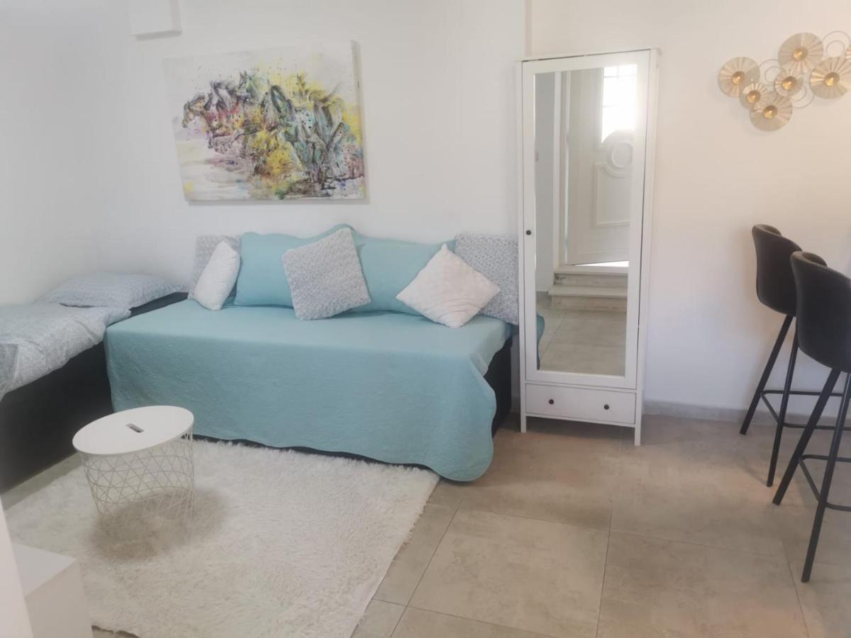Near Beach Studio Kastela Exterior photo